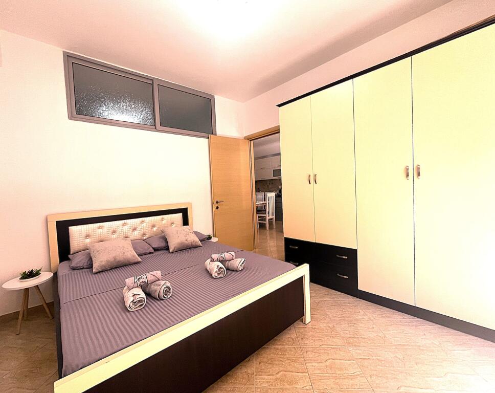 Apartament modern i madh pranë Lungomare VETËM PËR STUDENTË