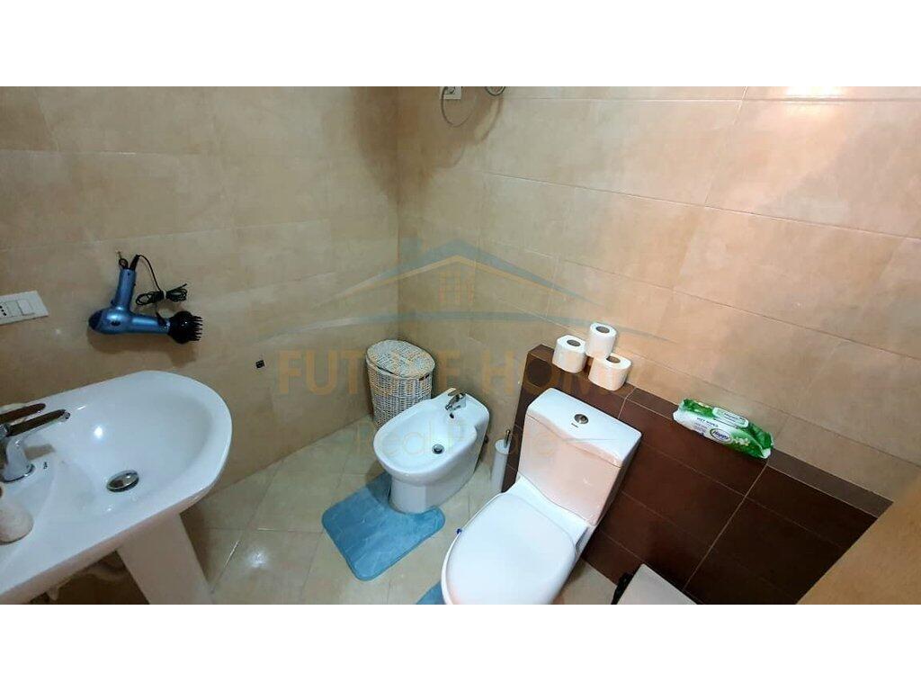 Qira, Apartament 1+1, Kompleksi Delijorgji, Tiranë. 700 €