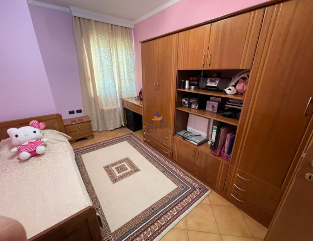 APARTMENT FOR RENT 2+1+2 TOILETS AT "AIR ALBANIA" 1000 EURO