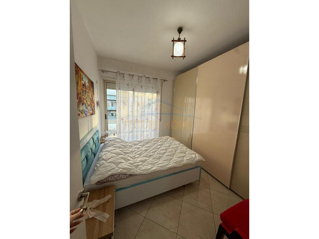 Qera, Apartament 1+1, Rruga e Kavajes, Tirane