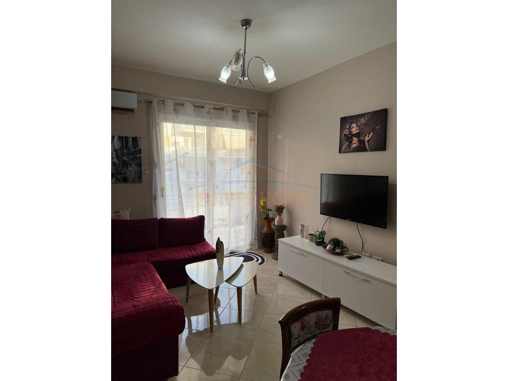 Qera, Apartament 1+1, Rruga e Kavajes, Tirane