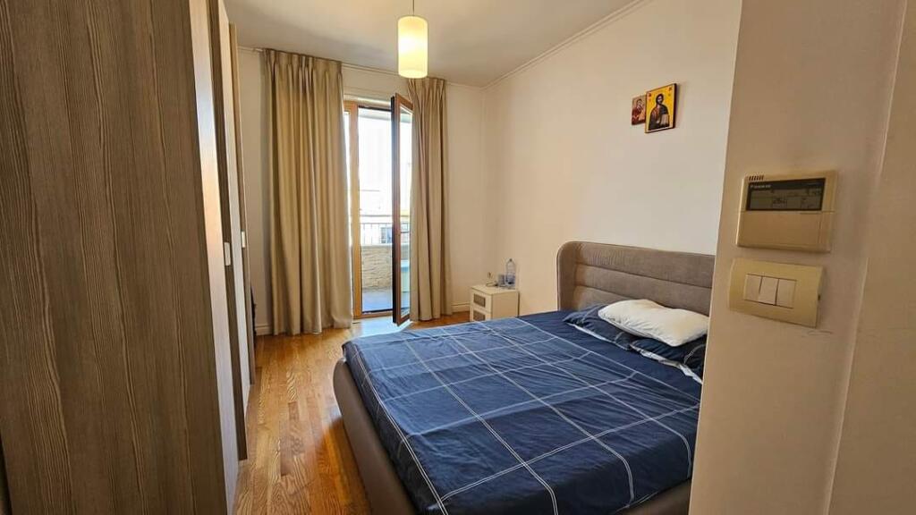 Appartamento 2 +1+2+garage in affitto a Bllok