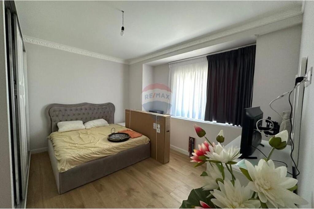 2+1 apartment for rent at Lakeland Residence, Farka Lake