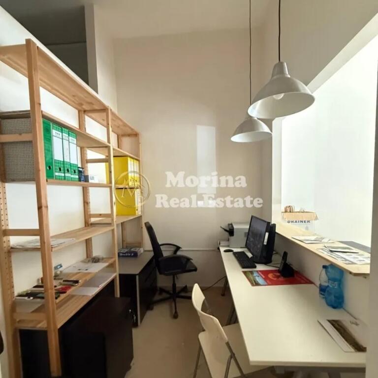 Qera, Ambient Biznesi, ne Laprake, 500 euro/muaj