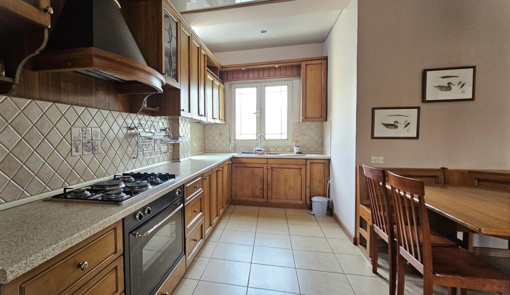 Apartment 2+2bathrooms+2 balconies for rent Durres Street