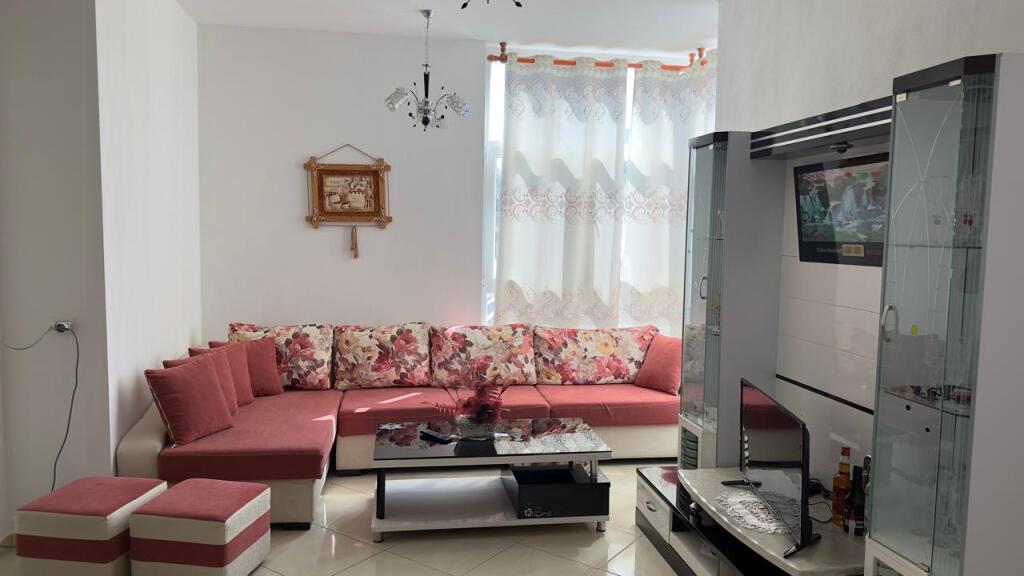 Apartment 3+1+2+2 balconies for rent at the Court, Durres