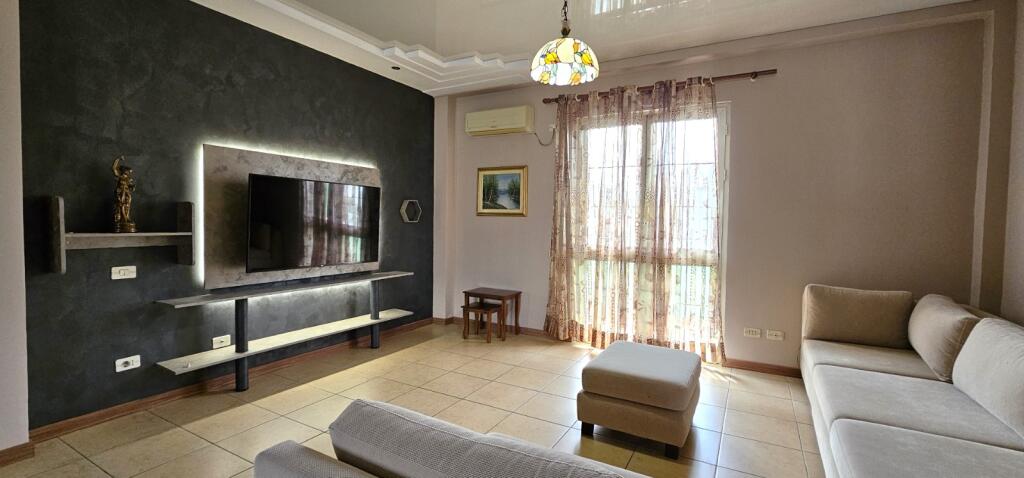 Apartment 2+2bathrooms+2 balconies for rent Durres Street