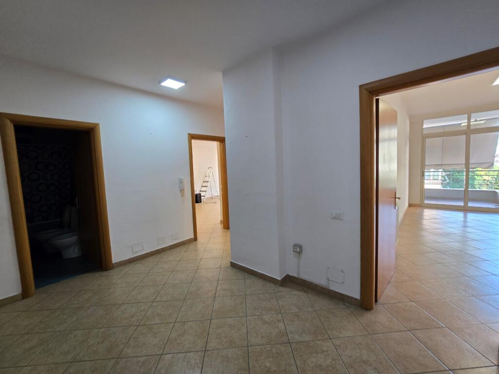 office for rent "Paris Municipality"