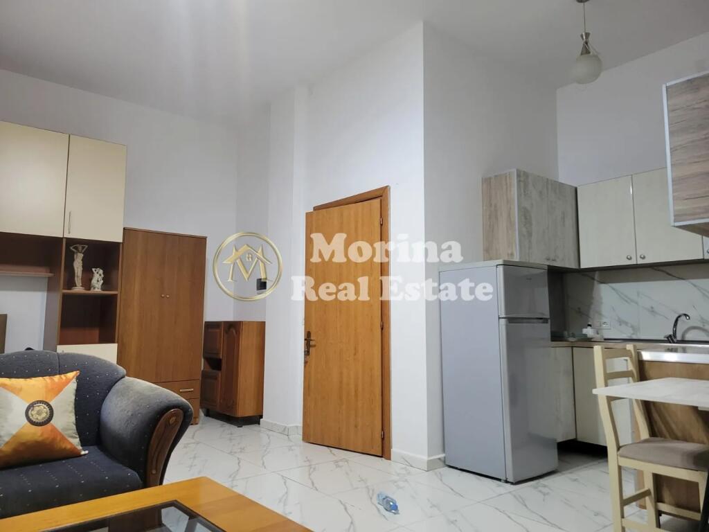 Rent, Studio + Parking, Shkoze, 300 euros/month