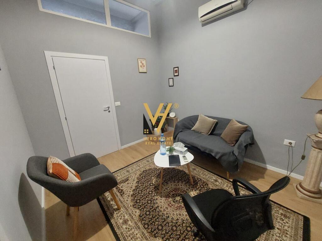 JEPET VILE TRE KATESHE ME QIRA TE RRUGA E ELBASANIT 1.200 EURO