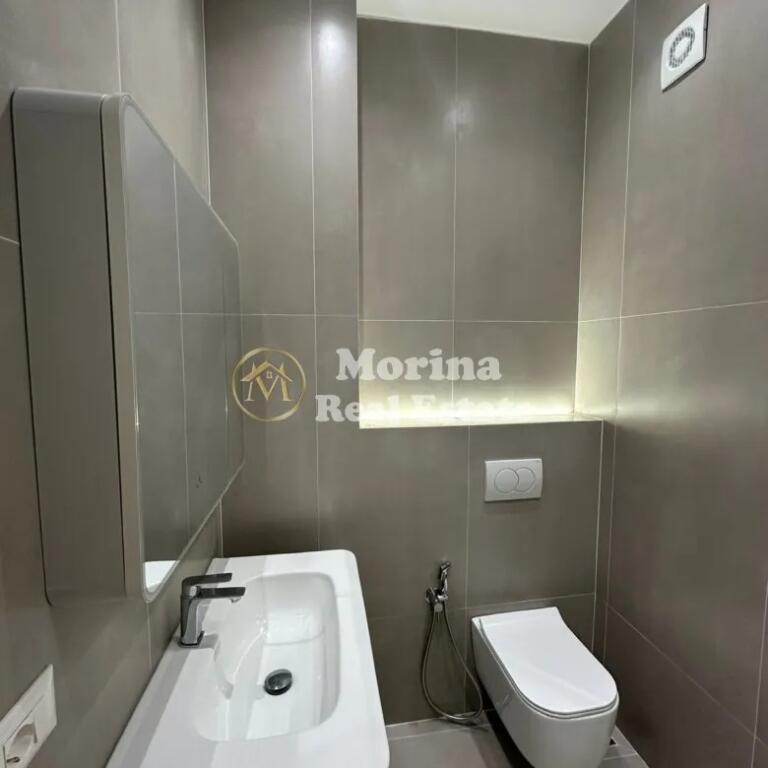 Rent, Business Premises Bulevardi Ri, 500 euros/month