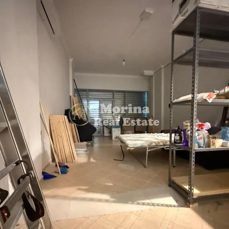 Qera, Ambient Biznesi, ne Laprake, 500 euro/muaj