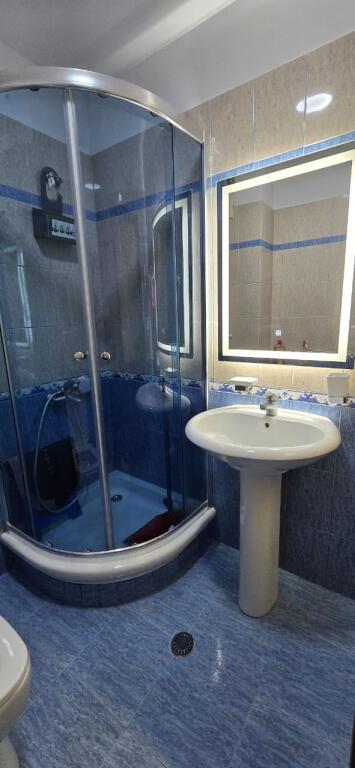 Apartament 1+1 me qira prane Stadiumit Dinamo!