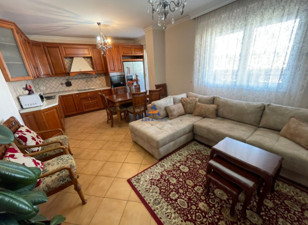 APARTMENT FOR RENT 2+1+2 TOILETS AT "AIR ALBANIA" 1000 EURO
