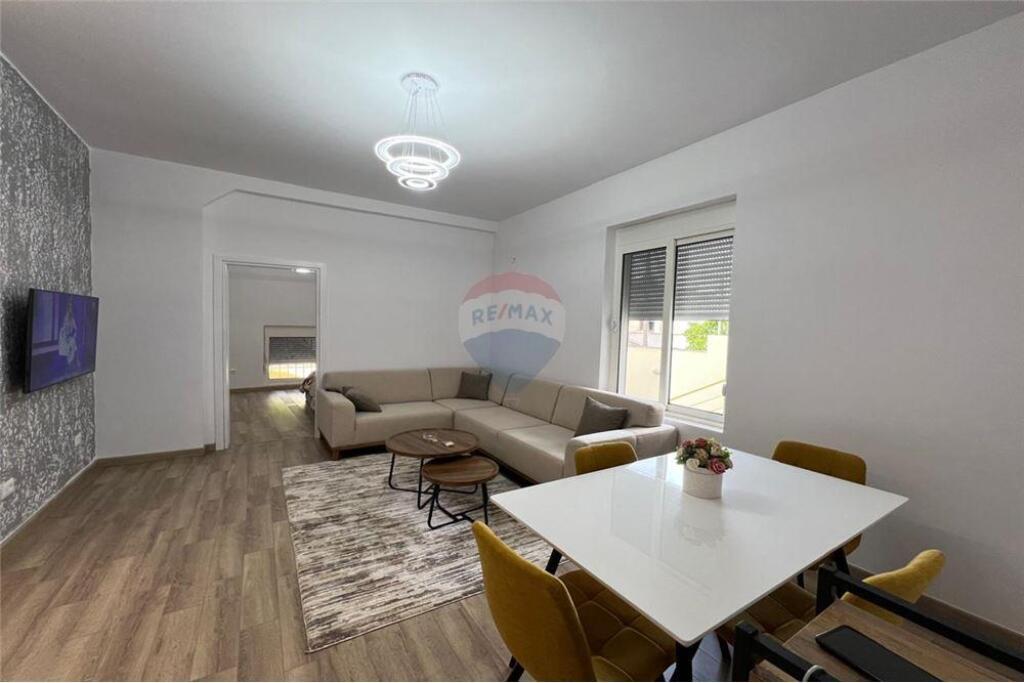Apartment 2 +1 for rent at Kodra E Priftit