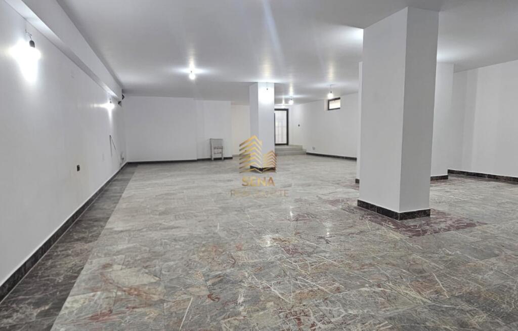 Affitto, Locale Commerciale, Via Sami Frasheri, 4000 Euro/mese Netto