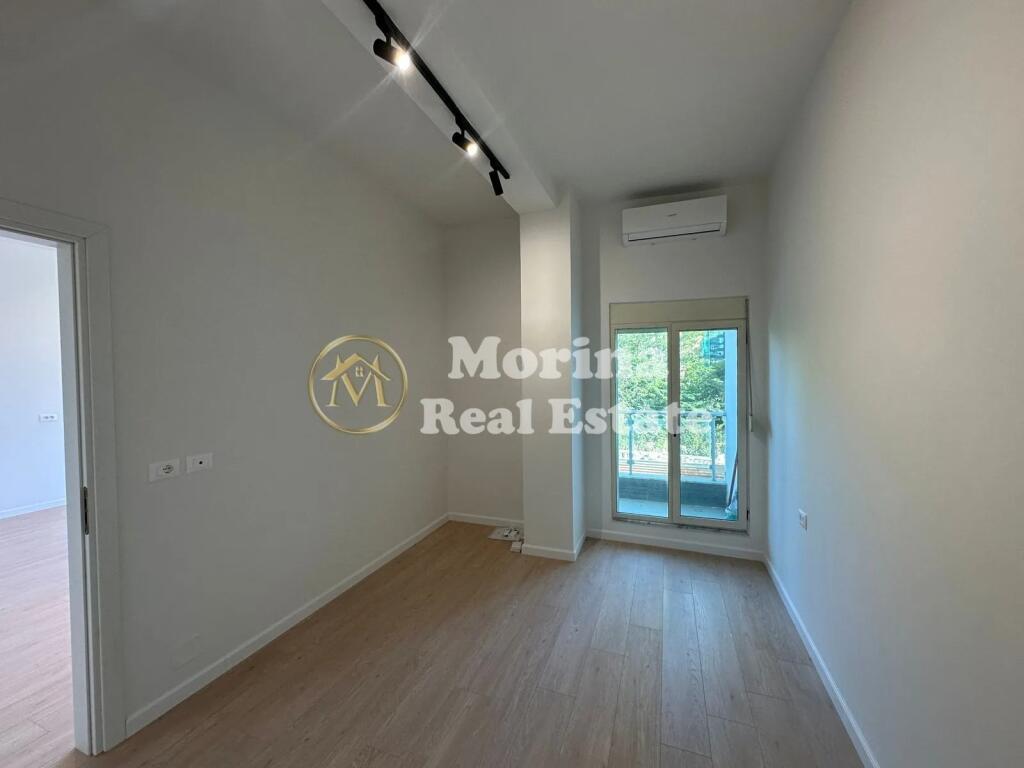 Rent, Business Premises Bulevardi Ri, 500 euros/month