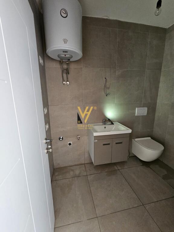 SHITET APARTAMENT 1+1 TE MOZAIKU I TIRANES 98.000 EURO
