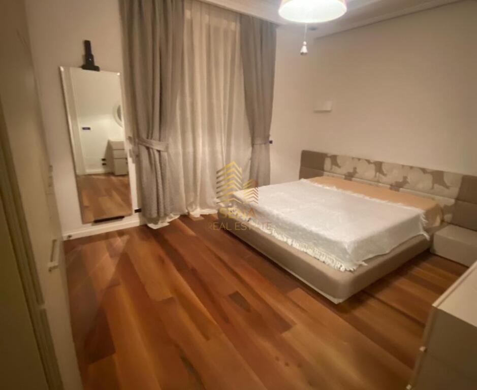 Rent, Apartment 1+1, Red School, 600 Euro/month