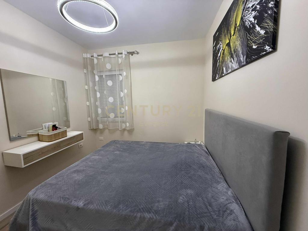 LEDA (everest119000) Paris municipality, we sell 1+1 apartment - 165,000 €