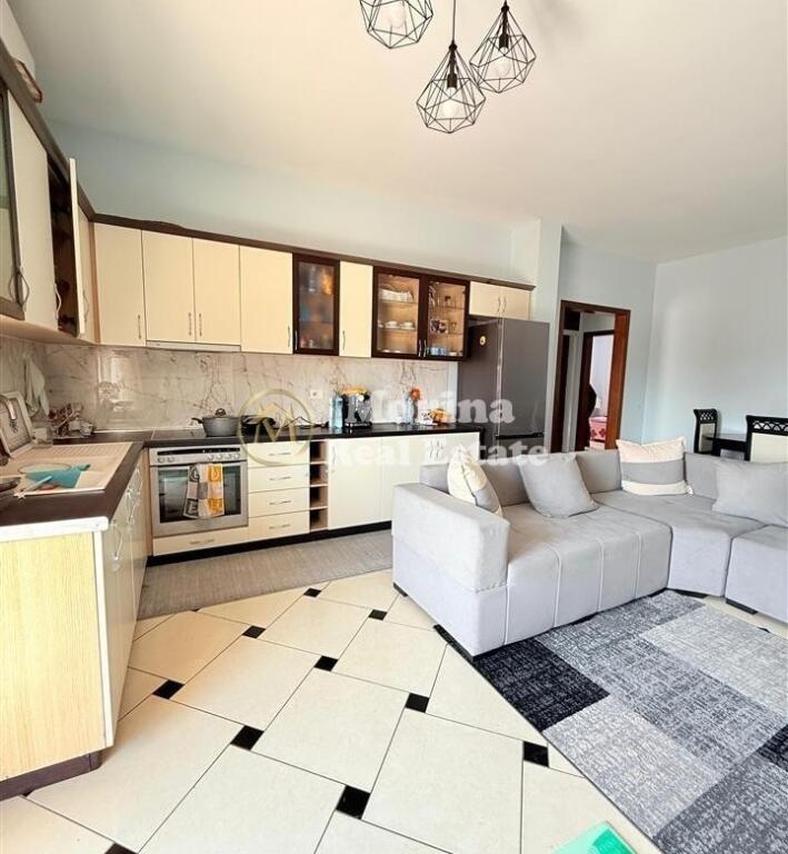 Private Entrance 2+1+Parking, Sauk, 450 euro/month,