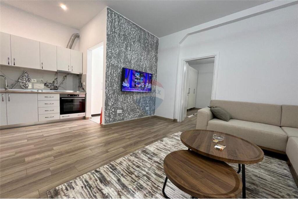 Apartment 2+1 with Parking