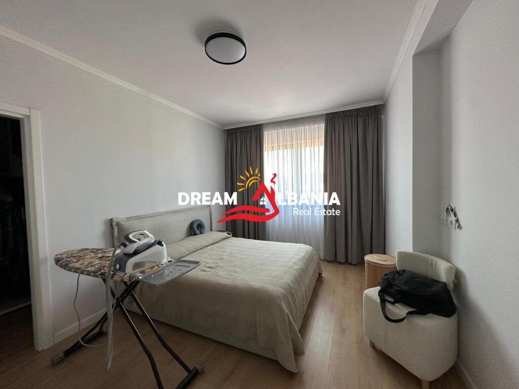 Apartament/Zyre 3+1+2 me qera te Rruga e Durresit prane Colosseut (ID 4231461).