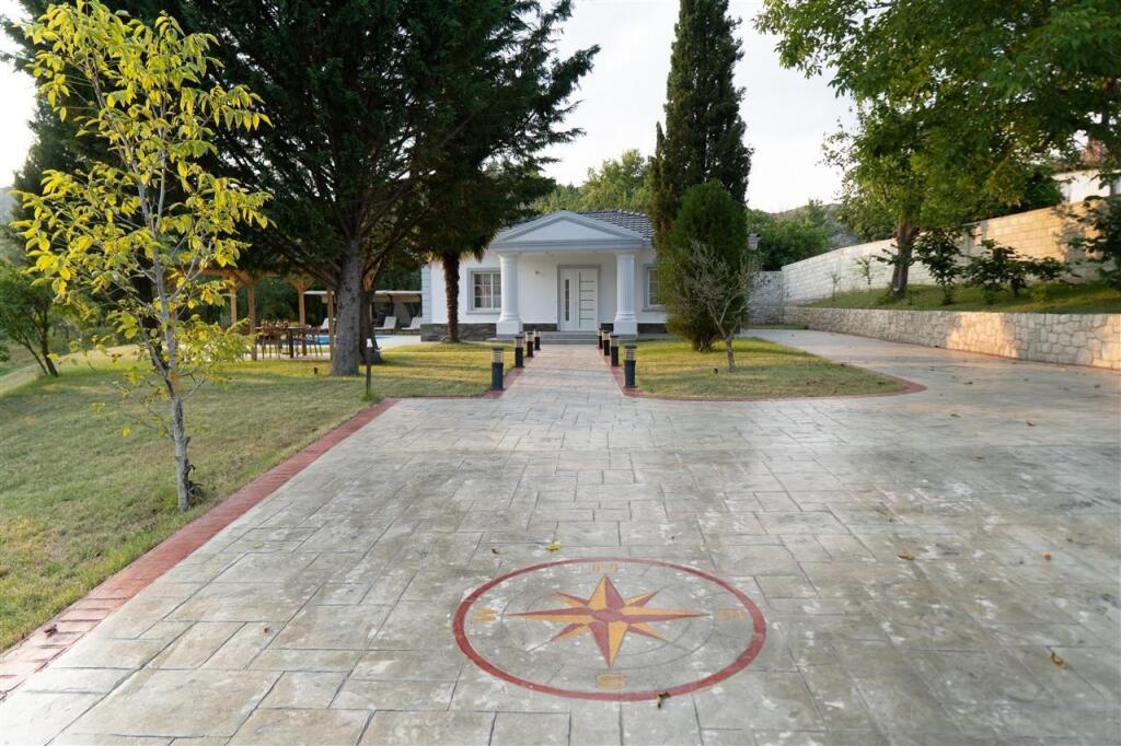 Qera, Vile Private, Baldushk 1000 euro/muaj