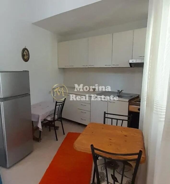 Qera, Shtepi Private  1+1, Porcelan, 320 Euro