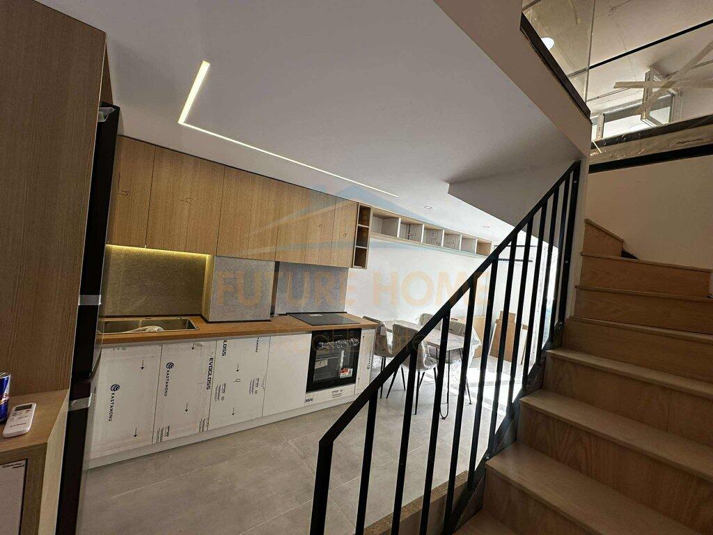 In vendita, Duplex, Golden Park, Tirane.