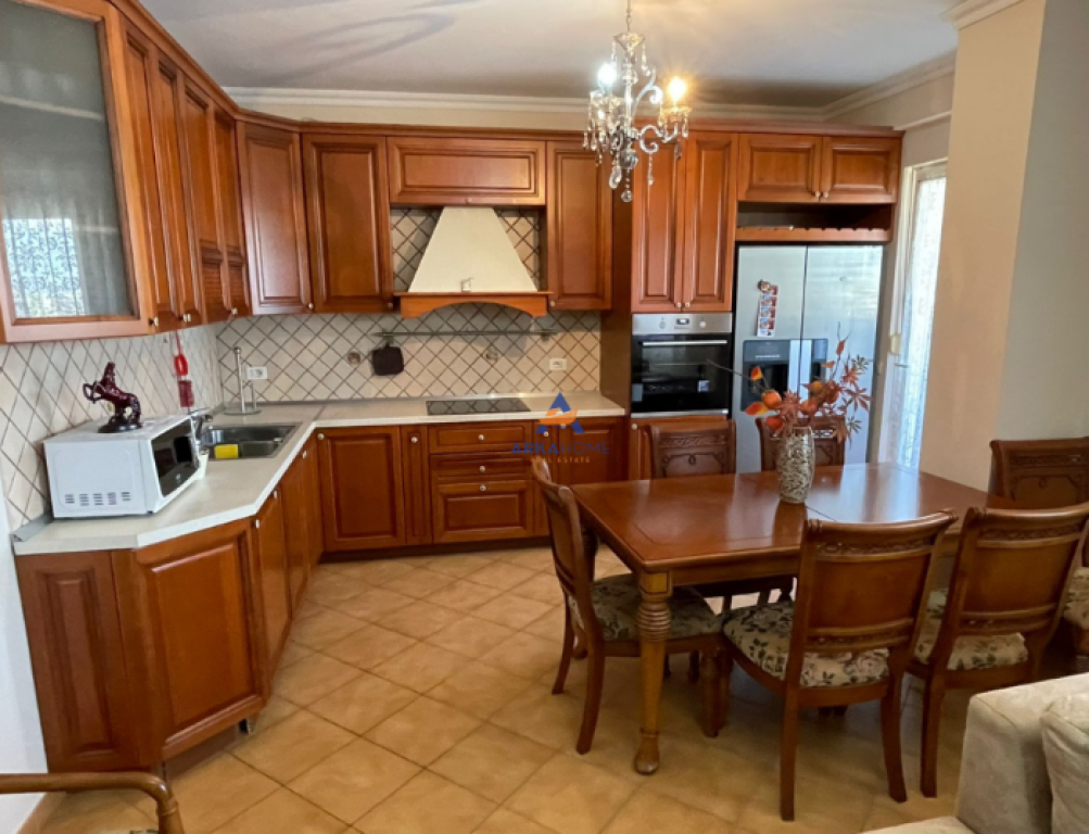 APARTMENT FOR RENT 2+1+2 TOILETS AT "AIR ALBANIA" 1000 EURO