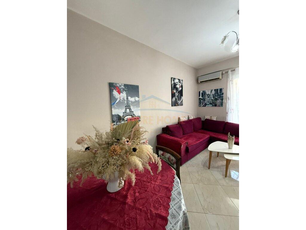 Qera, Apartament 1+1, Rruga e Kavajes, Tirane