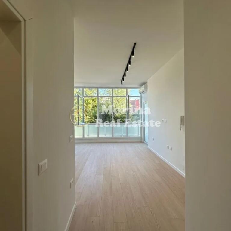 Rent, Business Premises Bulevardi Ri, 500 euros/month