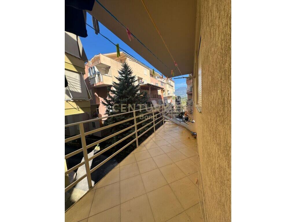 LEDA (bond115491) apartament për shitje – liqeni i thatë, pranë "kapiten mir zoti" - 175,000 €