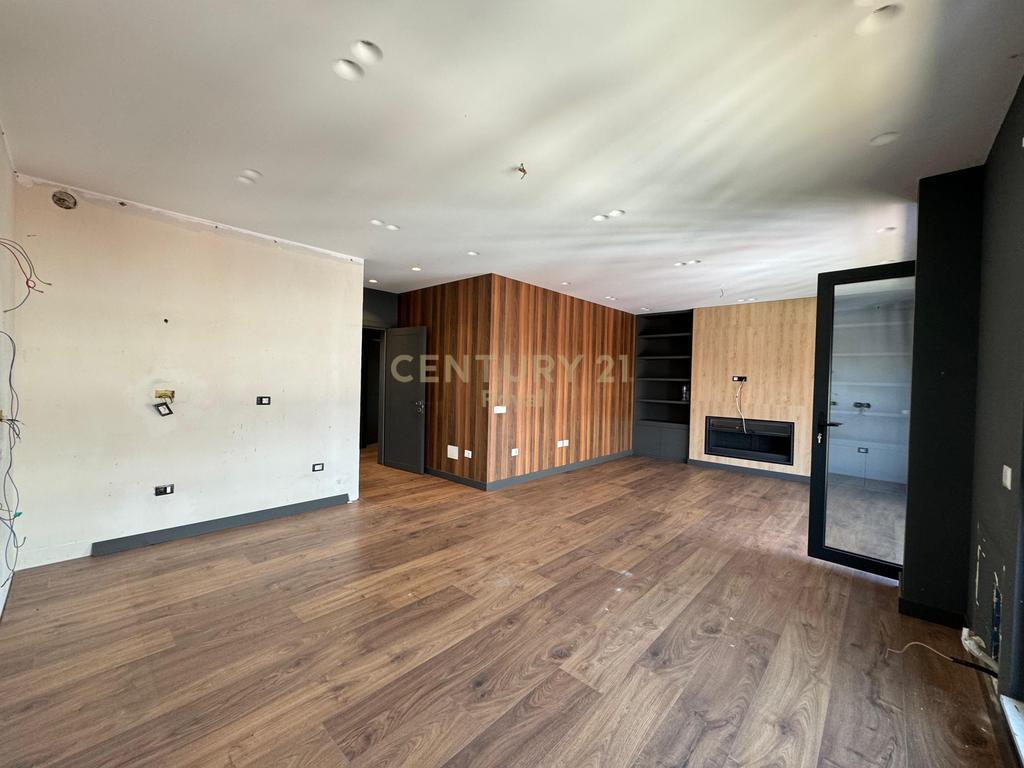 LEDA (royal116493) appartamento 2+1+2 in vendita vicino al lago secco, tirana - 350.000 €