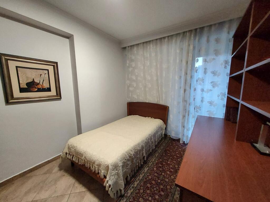 2+1 apartment for rent in Delijorgji