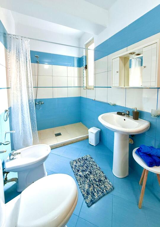 Apartament modern i madh pranë Lungomare VETËM PËR STUDENTË