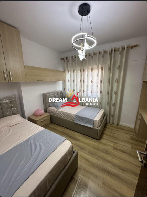 2+1 apartment for sale in Yzberisht near the Cabej Buildings in Tirana (ID 41212046)