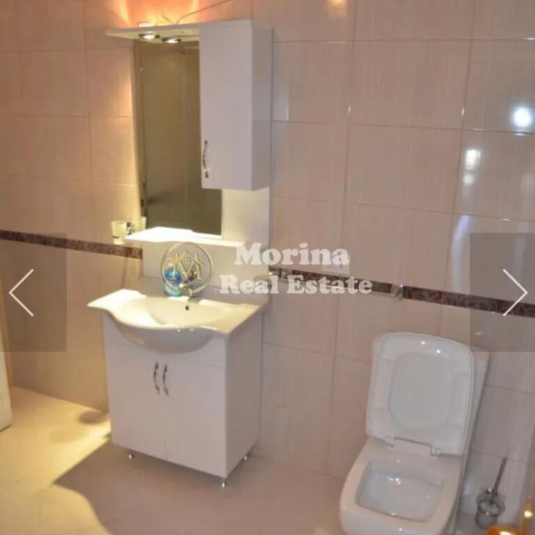Qera,Papafingo , Liqenh i Thate, 1200 euro/muaj