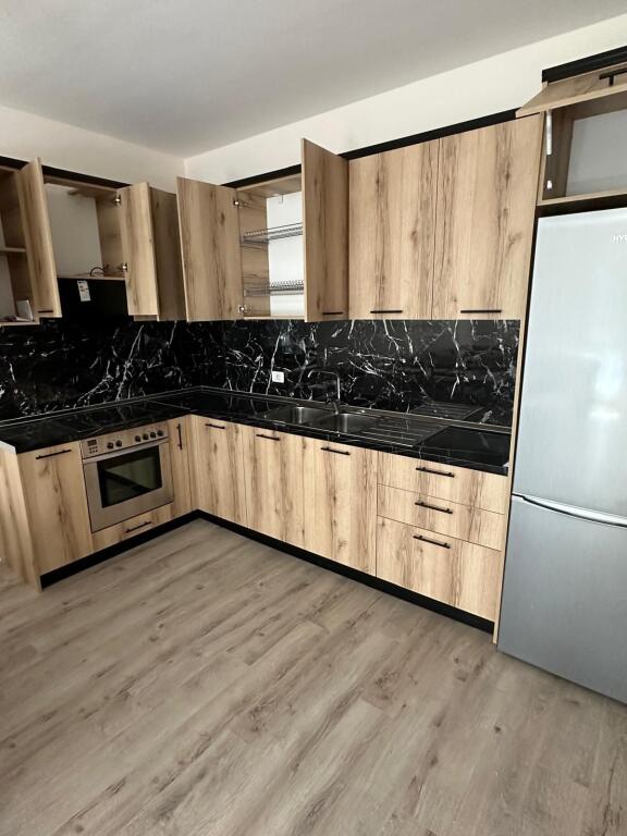 Jepet me qira apartament 2+1 5 maji