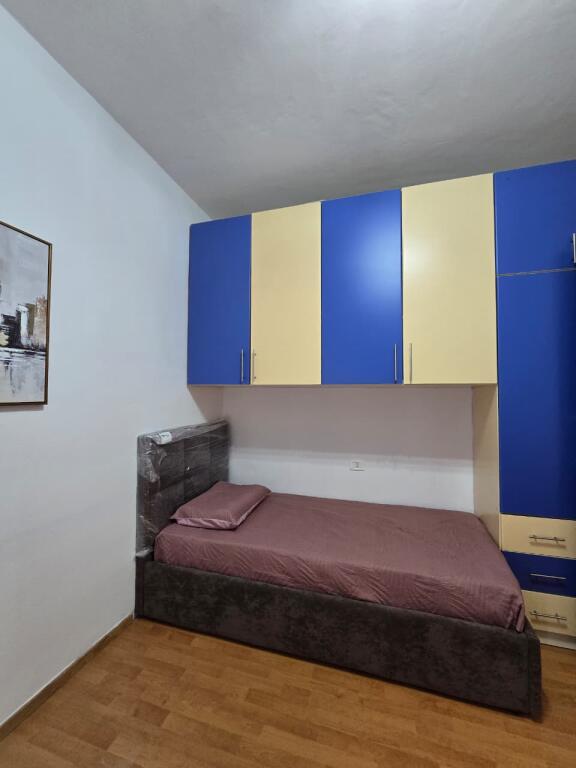 Apartament me Qira 2+1+2 te Kristal Center Komuna e Parisit