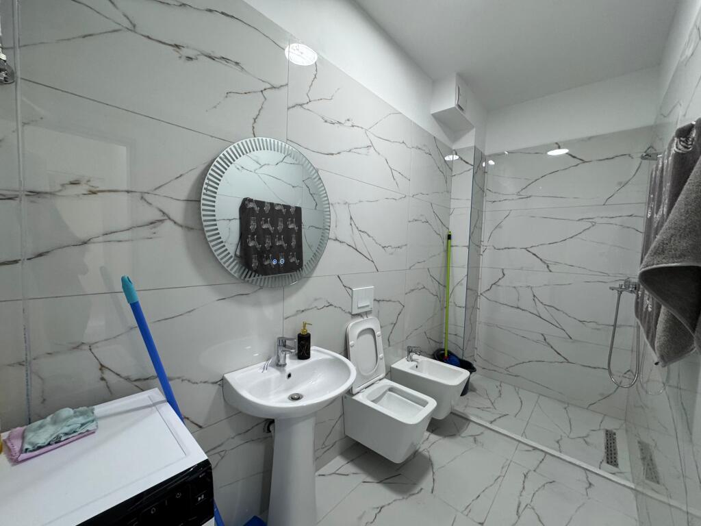 📢 Apartament me qera 2+1+2 në Paskuqan