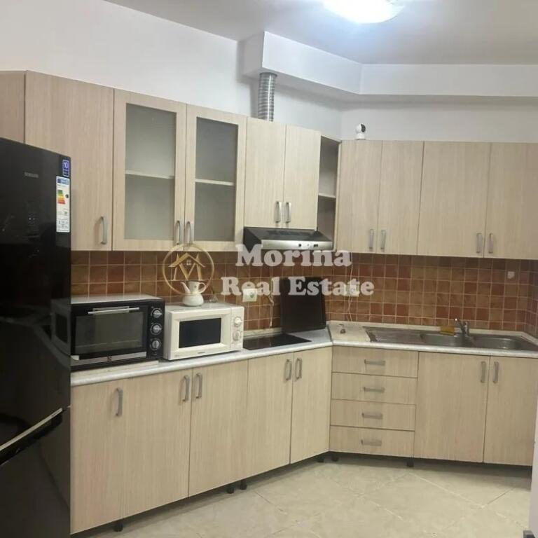 Rent, Apartment 1+1, Center – 9 Floors, 800 Euro/Month. Negotiable.