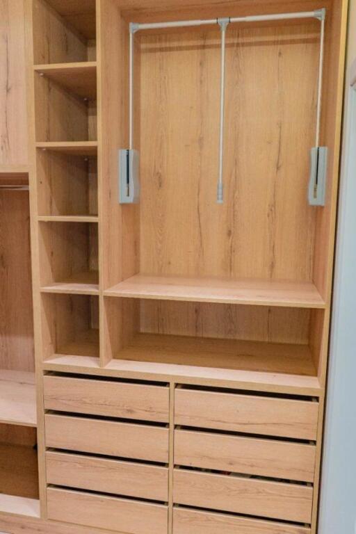 Jepet me qira apartament 2+1 Kodra e Diellit