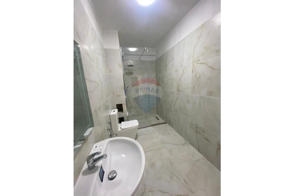 APARTAMENT 2+1+2 ME QIRA NE ASTIR!