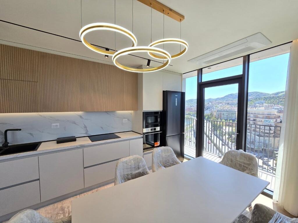 Apartament 2+1+2 për Qira te Lake View Rezidence
