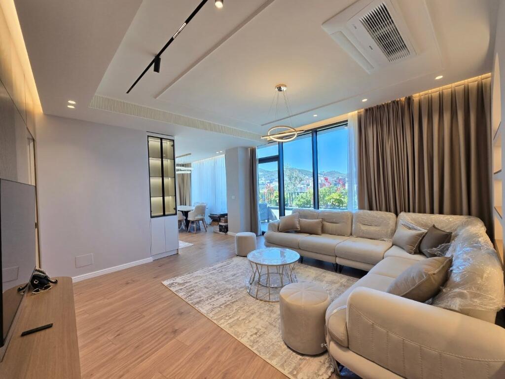 Apartament 2+1+2 për Qira te Lake View Rezidence