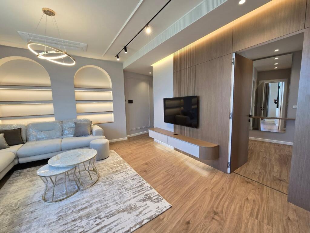 Apartament 2+1+2 për Qira te Lake View Rezidence