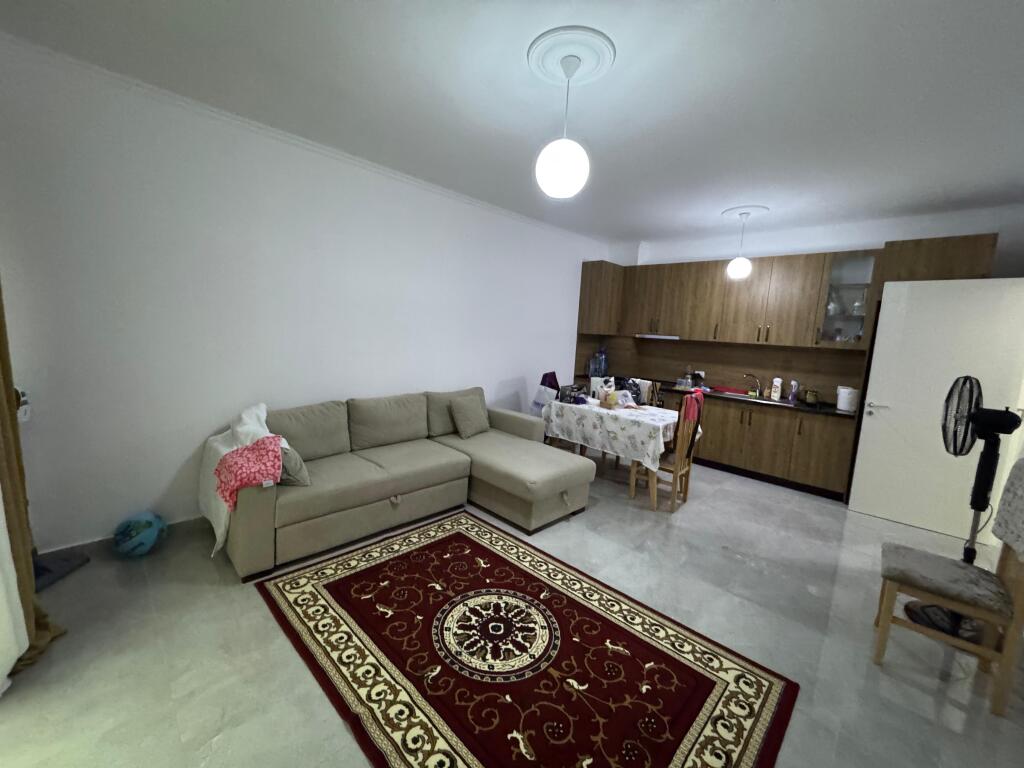 Apartment me qera 1+1 Yzberisht