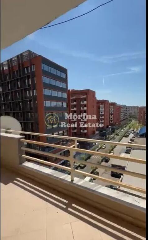 Shitje, Apartament 3+ 1, ne Bulevardin Gjergj Fishta, Cmimi 425000 Euro